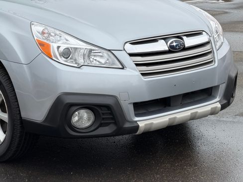 Used 2013 Subaru Outback 2.5i Limited image 13