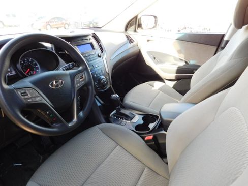 Used 2015 Hyundai Santa Fe Sport image 11