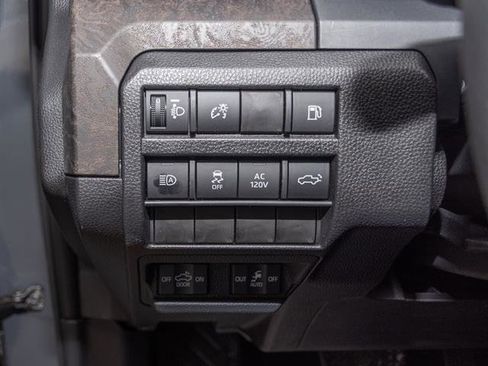 New 2025 Toyota Tacoma Limited image 10