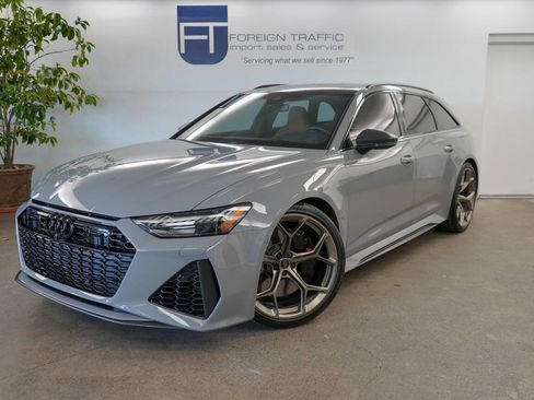 Used 2024 Audi RS 6 performance image 31