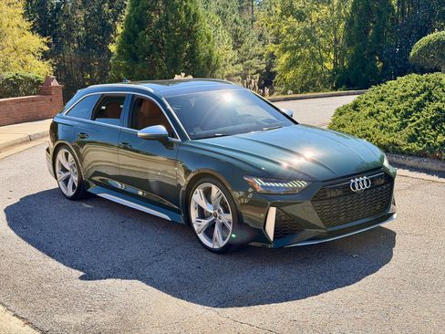 Used 2023 Audi RS 6 image 10