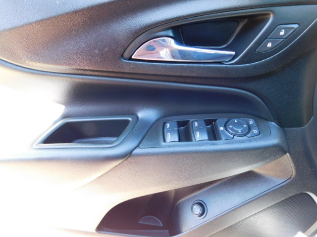 Used 2021 Chevrolet Equinox FWD LT w/ 2FL image 14