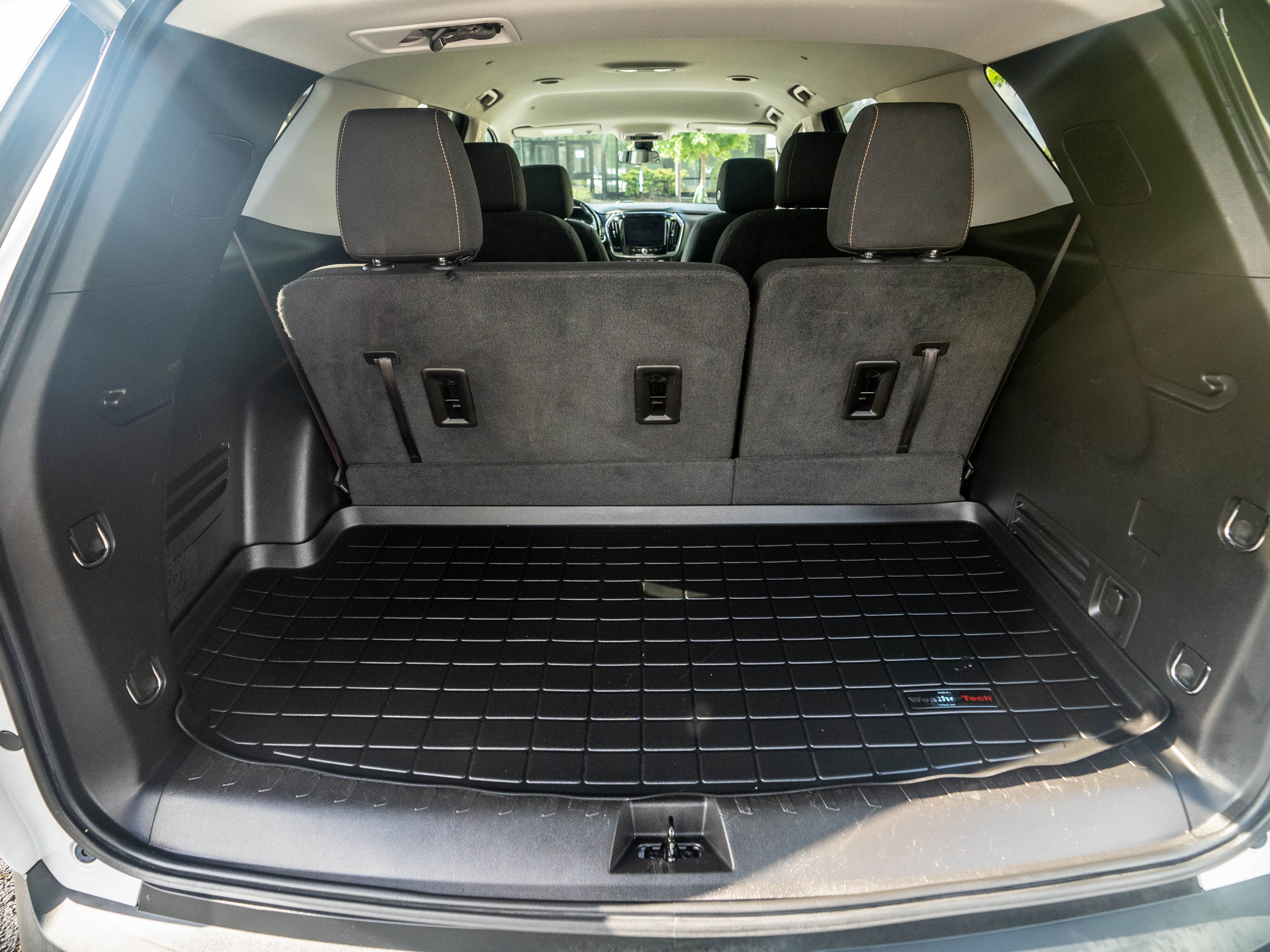 Used 2021 Chevrolet Traverse AWD LT image 15