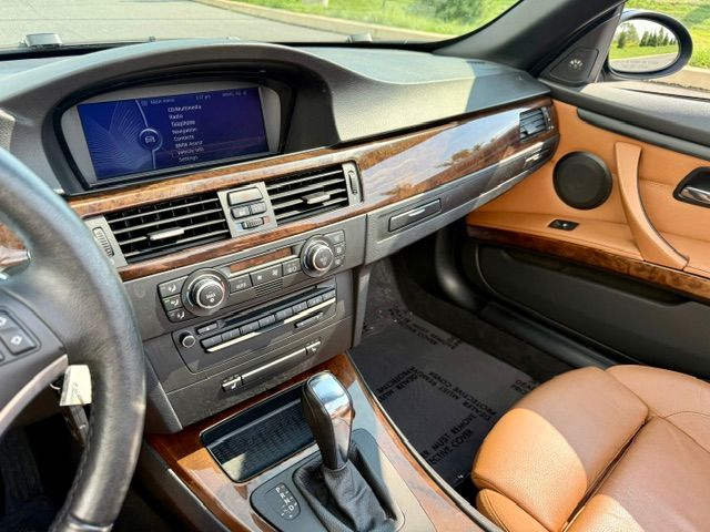 Used 2009 BMW 335i Convertible RWD image 29