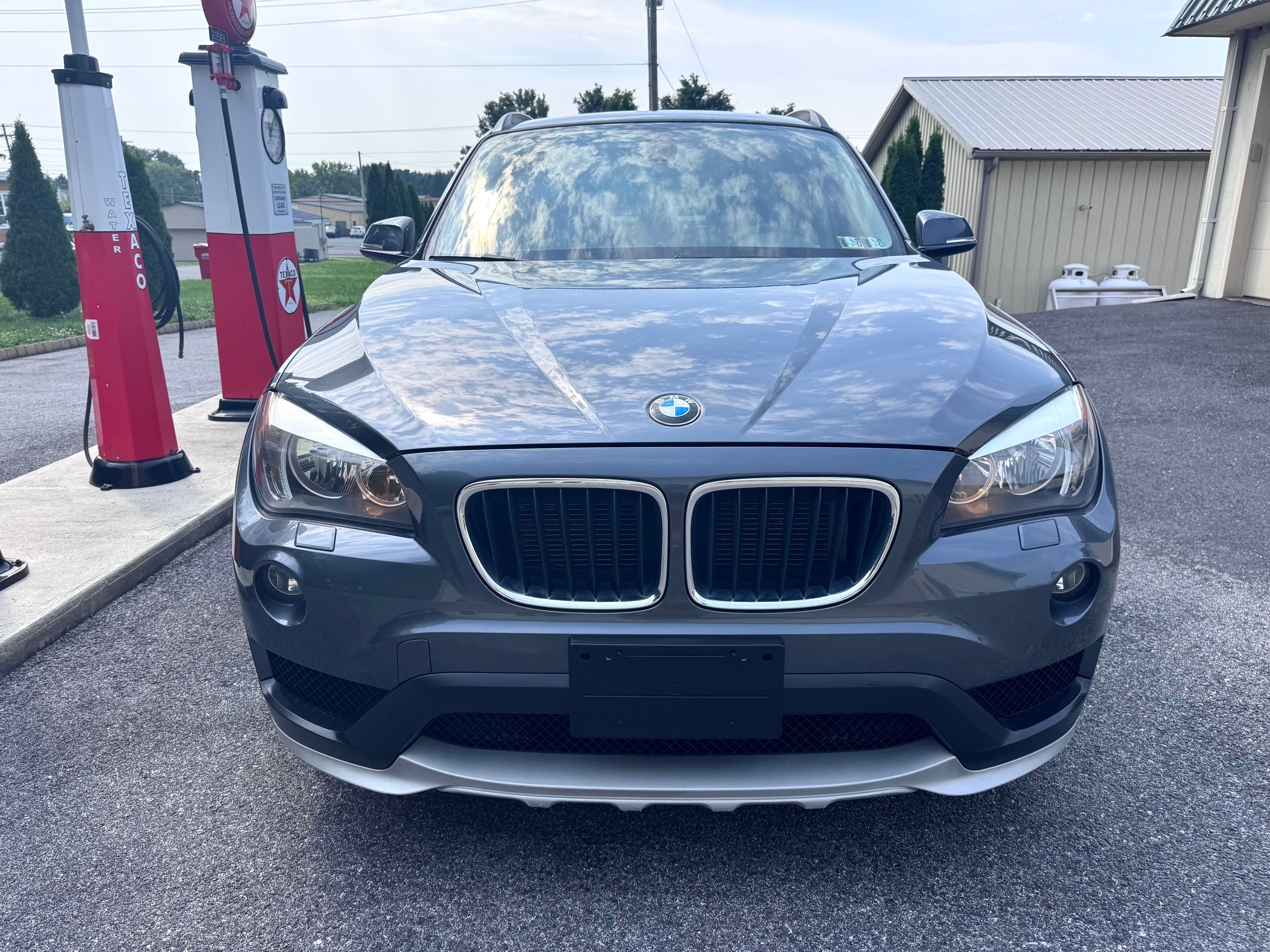 Used 2015 BMW X1 xDrive28i AWD/4WD image 3