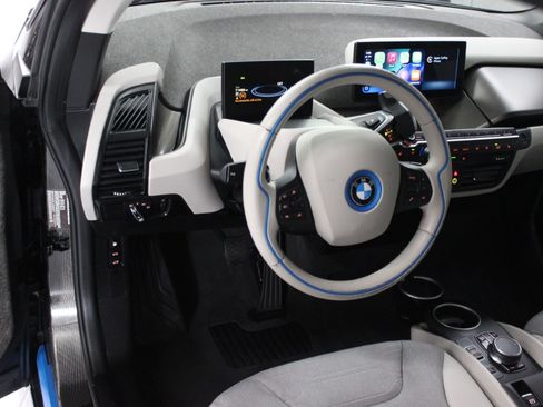 Used 2018 BMW i3 image 11