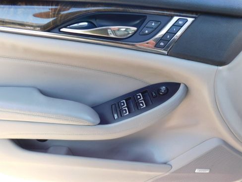 Used 2014 Cadillac CTS Sedan RWD image 11
