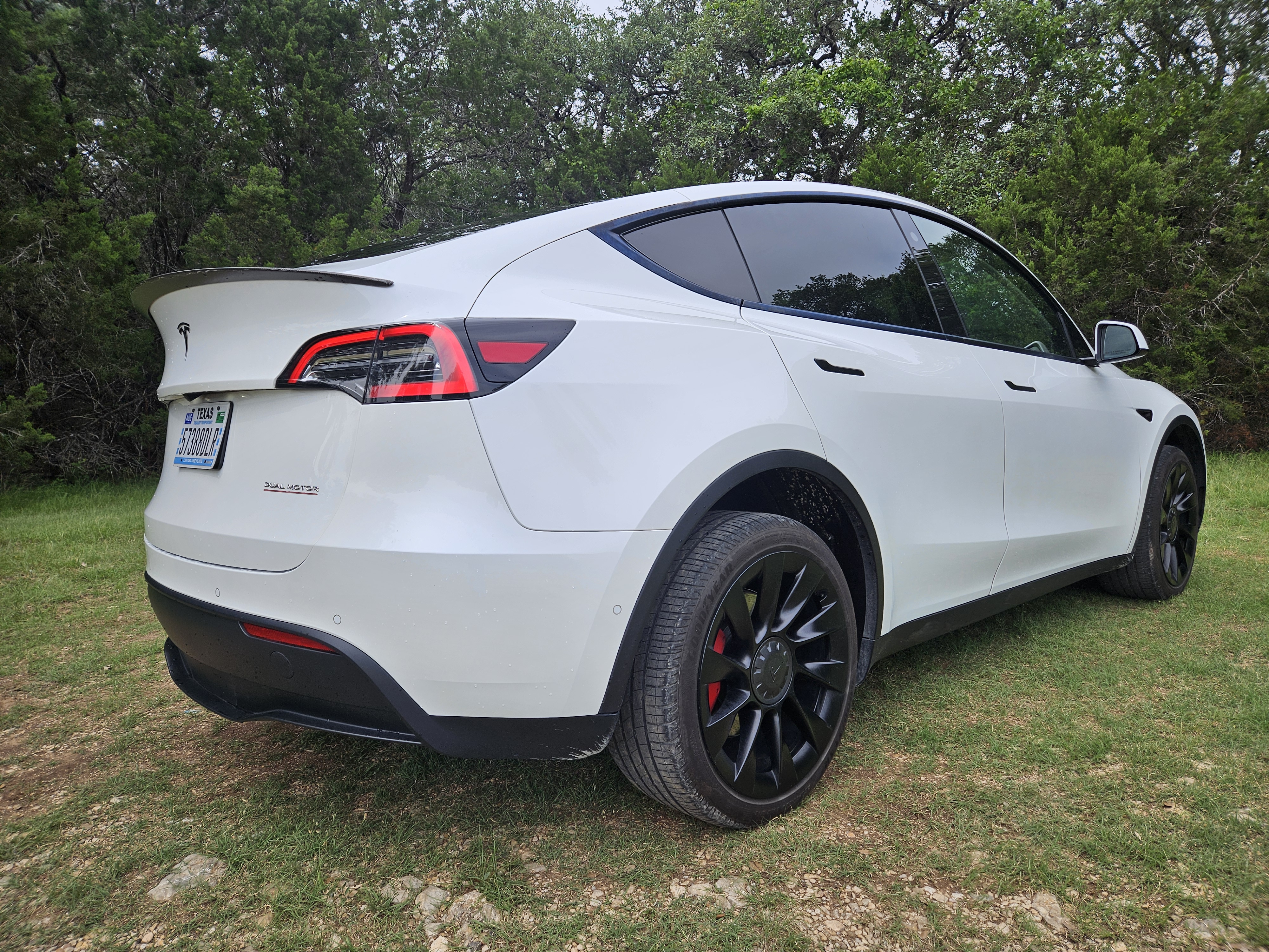 Used 2022 Tesla Model Y Performance AWD/4WD image 4
