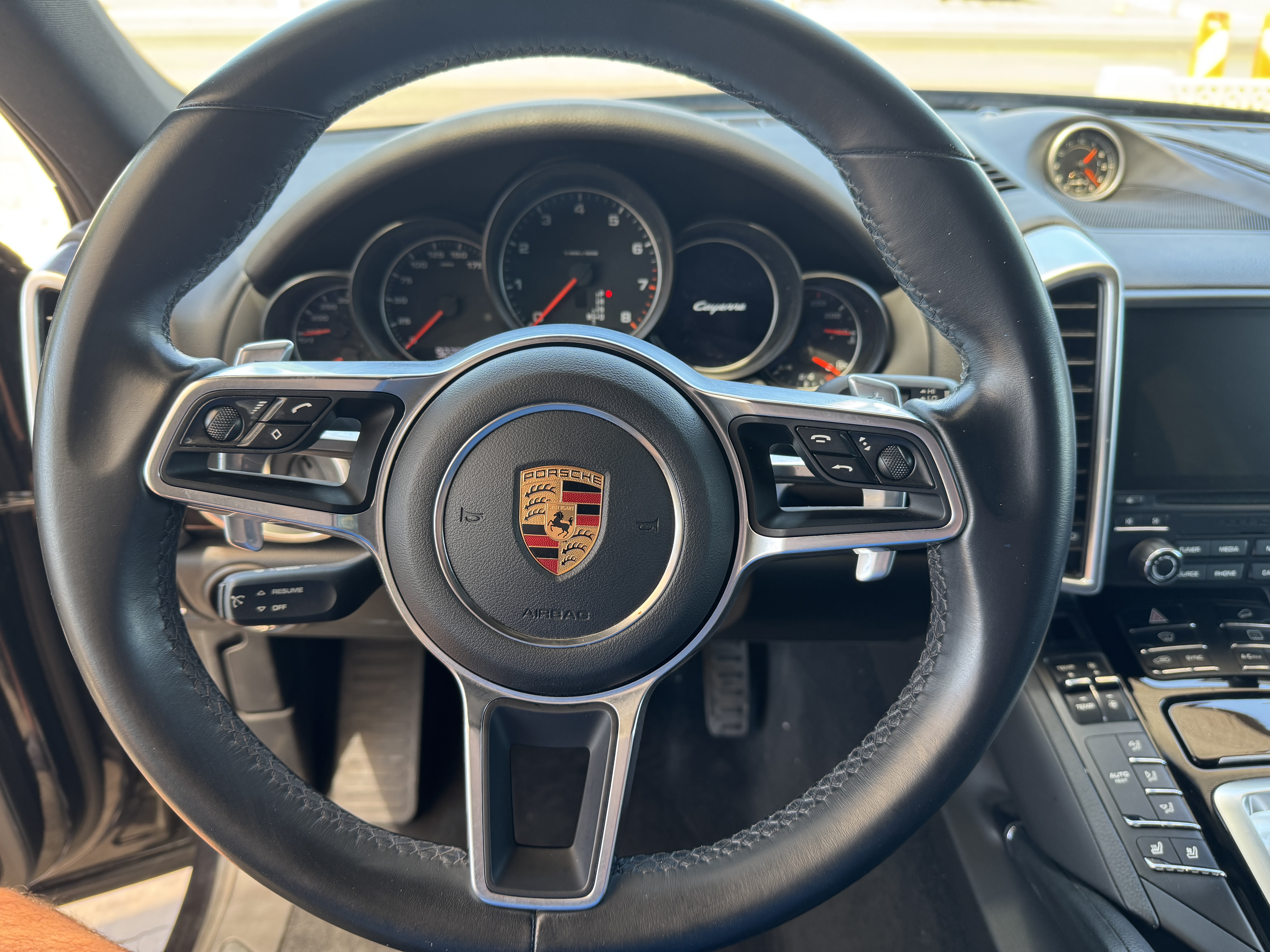 Used 2017 Porsche Cayenne Platinum Edition AWD/4WD image 14