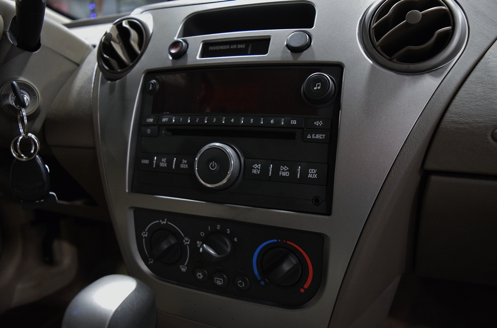 Used 2006 Saturn ION Level 2 Sedan FWD image 25