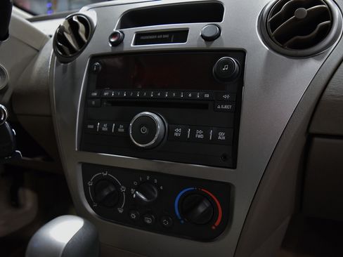 Used 2006 Saturn ION Level 2 Sedan FWD image 25