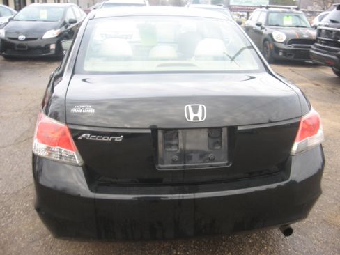 Used 2009 Honda Accord EX image 5