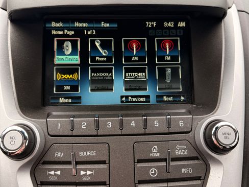 Used 2016 Chevrolet Equinox LT image 14