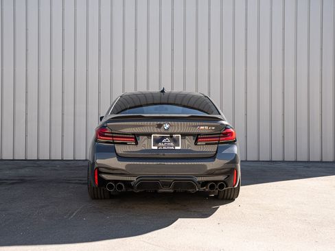Used 2022 BMW M5 CS image 7
