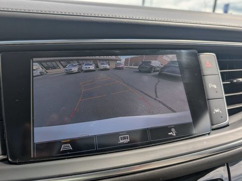 Used 2023 Buick Enclave Essence FWD image 14