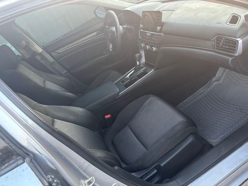 Used 2021 Honda Accord LX image 10