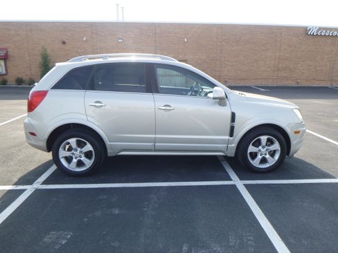 Used 2014 Chevrolet Captiva Sport LT image 5