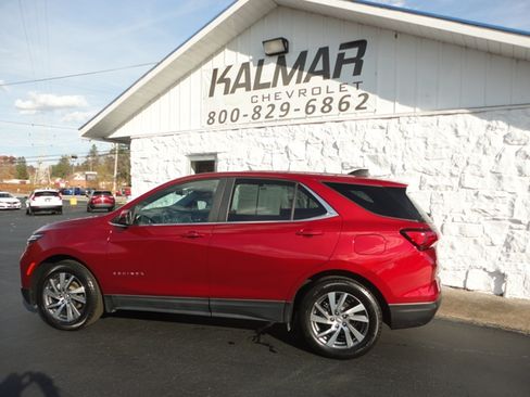 Used 2024 Chevrolet Equinox LT image 11