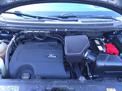 Used 2012 Ford Edge SE image 36