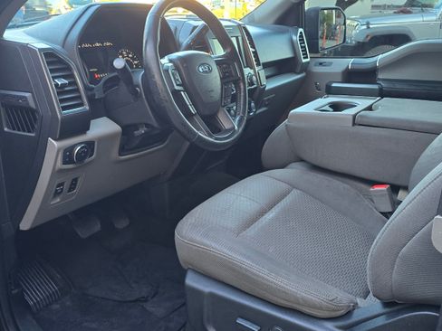 Used 2019 Ford F150 XLT image 15