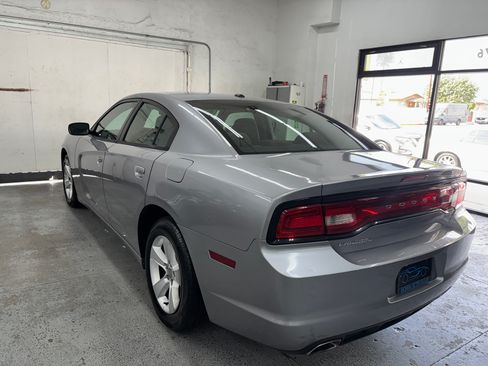 Used 2013 Dodge Charger SXT image 6
