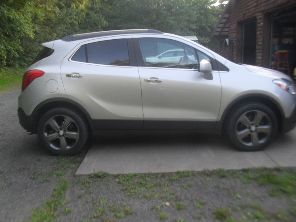 Used 2013 Buick Encore AWD Convenience image 3