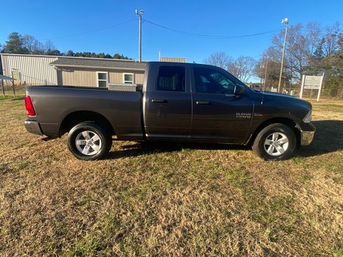 Used 2014 RAM 1500 Classic Tradesman image 4