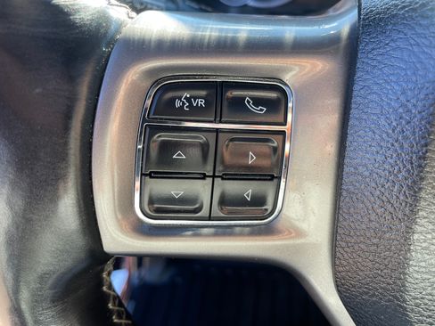 Used 2017 RAM 1500 Limited image 10