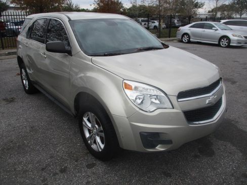 Used 2014 Chevrolet Equinox LS image 4