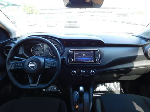 Used 2024 Nissan Kicks S image 13