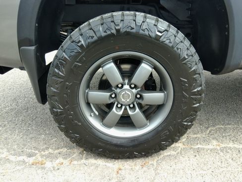 Used 2013 Nissan Titan PRO-4X image 30