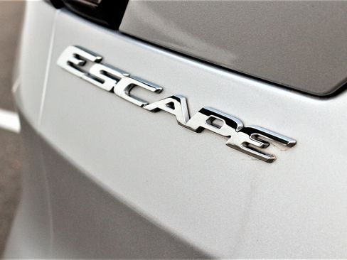 Used 2017 Ford Escape FWD S image 20