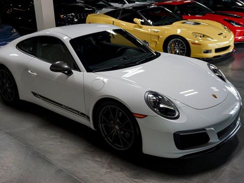 Used 2018 Porsche 911 Carrera T RWD image 50