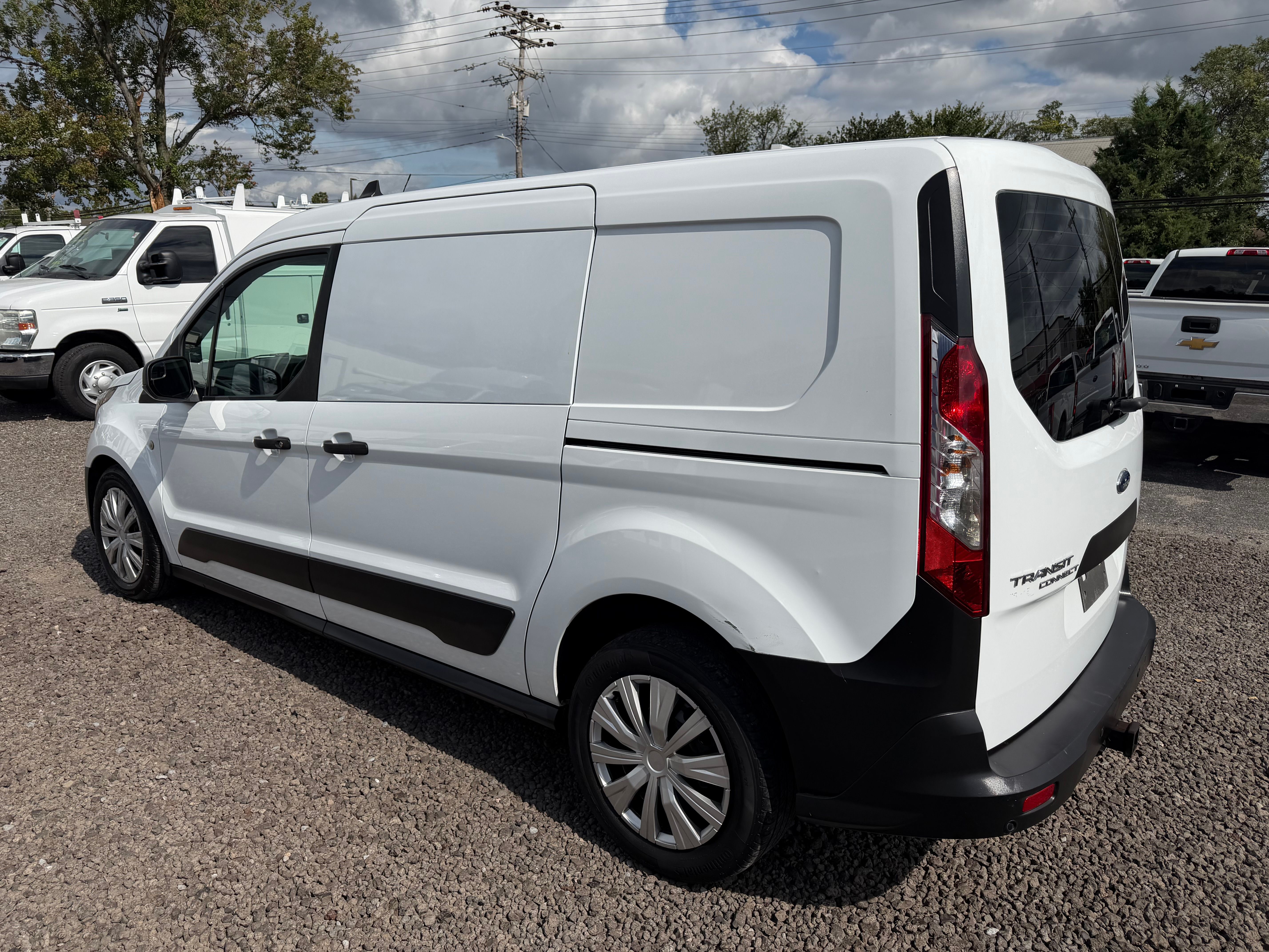 Used 2020 Ford Transit Connect XL Long Wheel Base FWD image 3