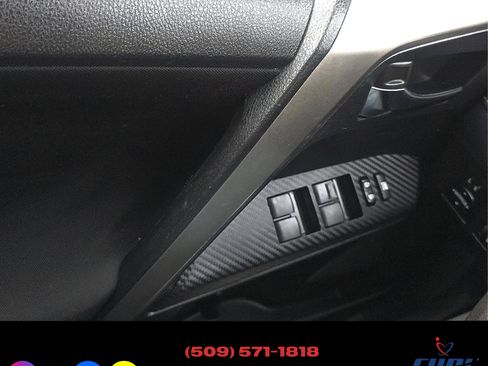 Used 2014 Toyota RAV4 XLE image 17