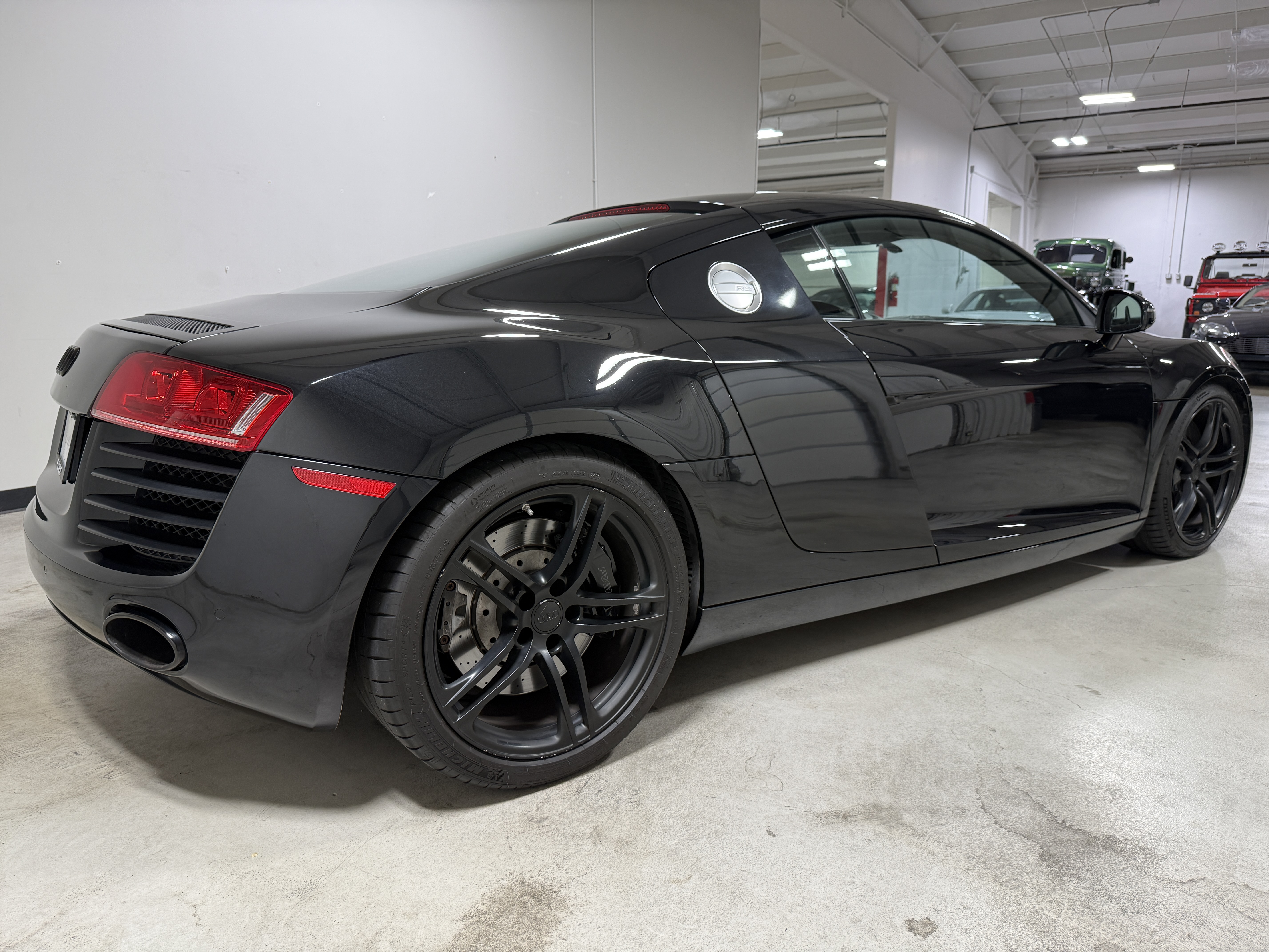 Used 2009 Audi R8 4.2 Coupe AWD/4WD image 4