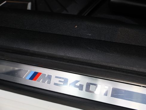 Used 2021 BMW M340i xDrive image 19