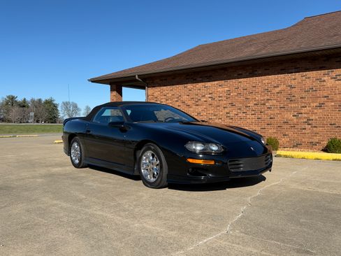 Used 2002 Chevrolet Camaro Z28 image 10