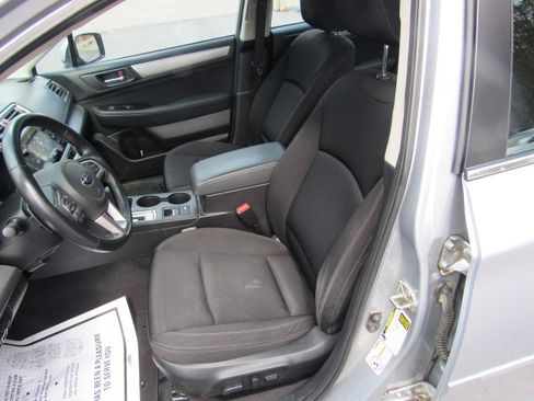 Used 2016 Subaru Legacy 2.5i Premium image 13