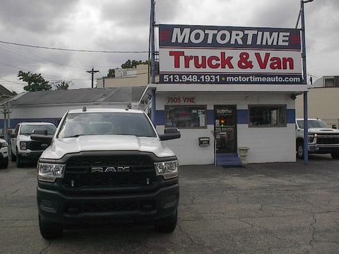 Used 2022 RAM 3500 Tradesman AWD/4WD image 2