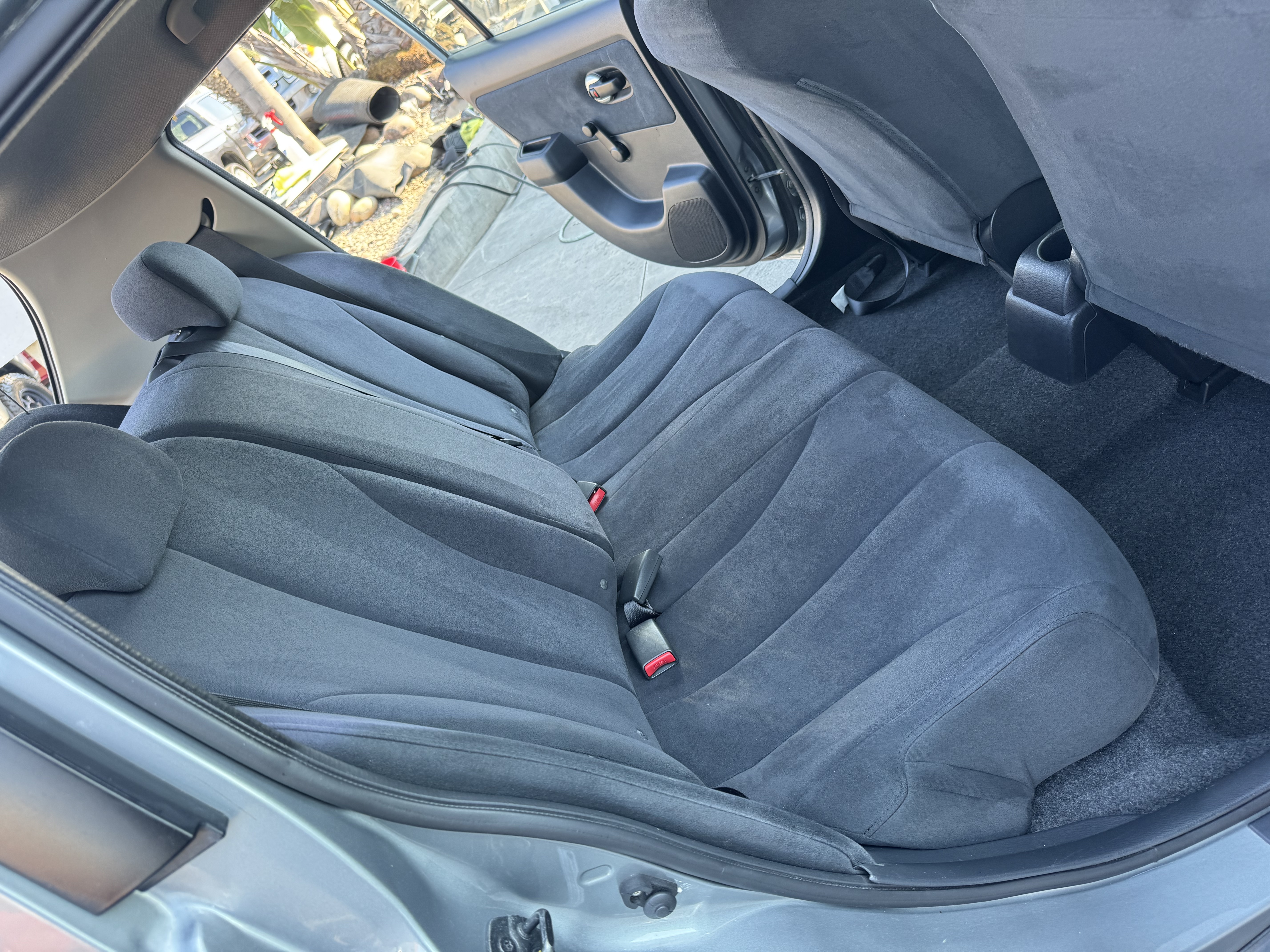 Used 2007 Nissan Versa S FWD image 25