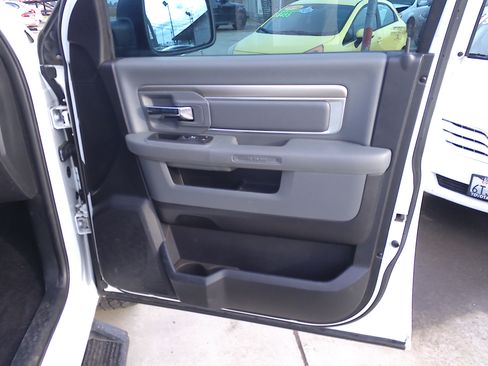 Used 2016 RAM 1500 Big Horn image 11