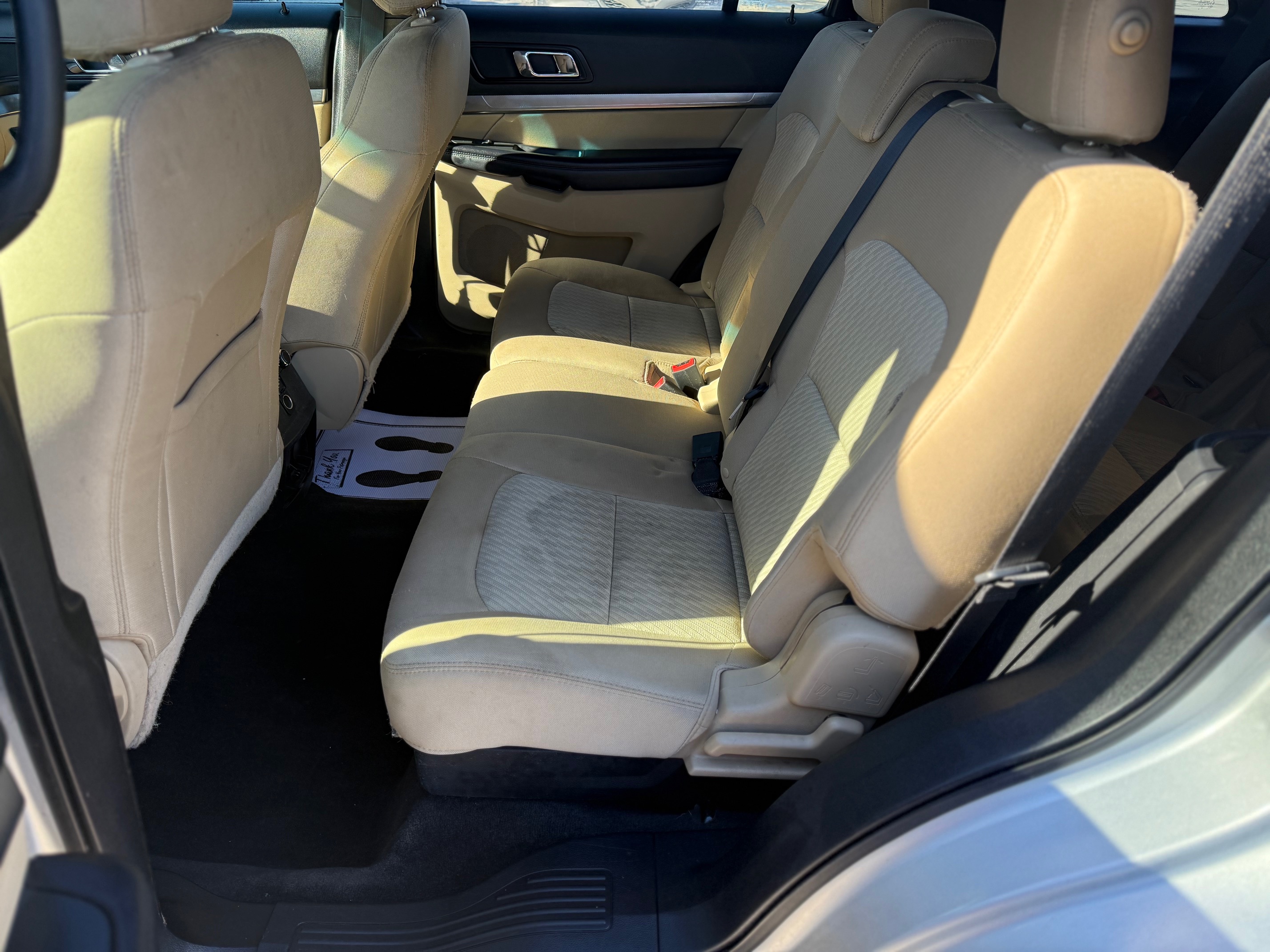 Used 2017 Ford Explorer XL FWD image 10
