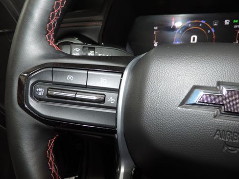 Used 2023 Chevrolet Colorado Z71 image 41