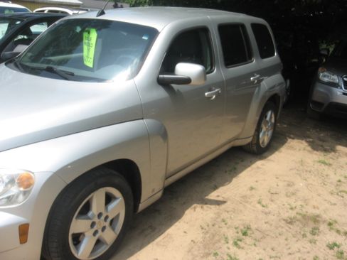 Used 2010 Chevrolet HHR LT w/ 1LT FWD image 1