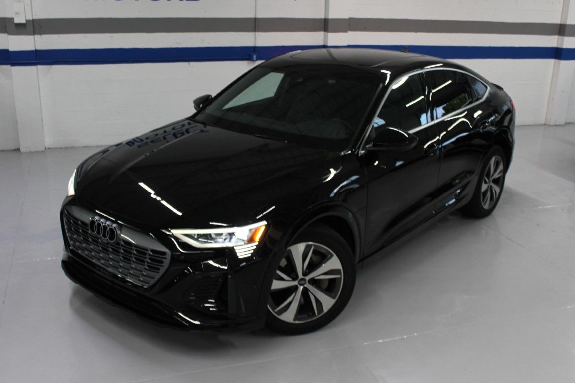 Used 2024 Audi Q8 e-tron Premium Plus Sportback AWD/4WD image 4