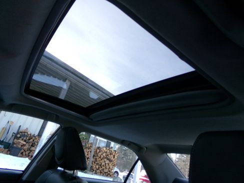 Used 2012 Toyota Camry SE image 16