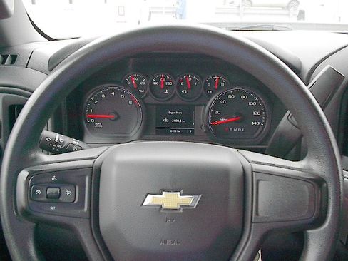 Used 2020 Chevrolet Silverado 2500 W/T RWD image 18