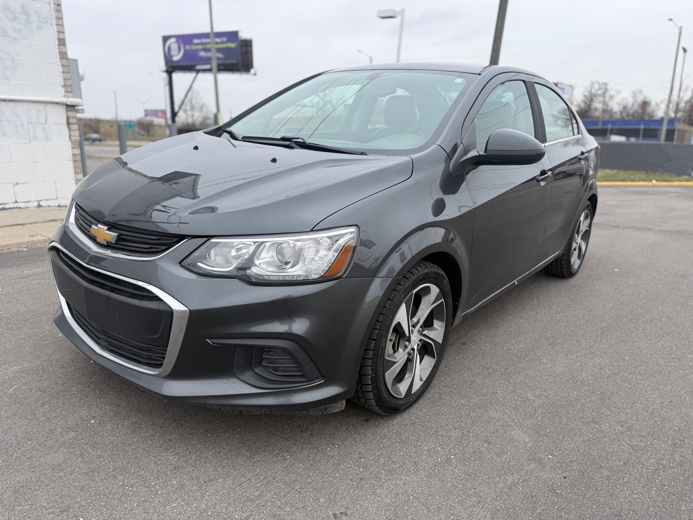 Used 2019 Chevrolet Sonic Premier FWD image 3