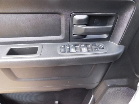 Used 2022 RAM 3500 Tradesman image 10